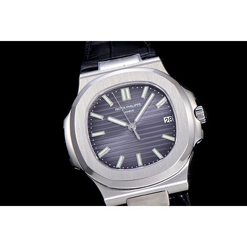 파텍필립 노틸러스-102 칼리버 5711G